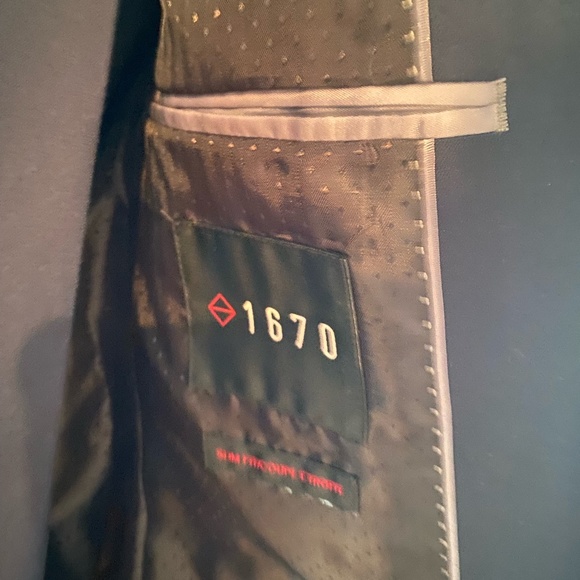 NAVY BLUE SUIT - Picture 2 of 2